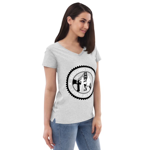 M&WWL2RM Women’s V-neck T-Shirt